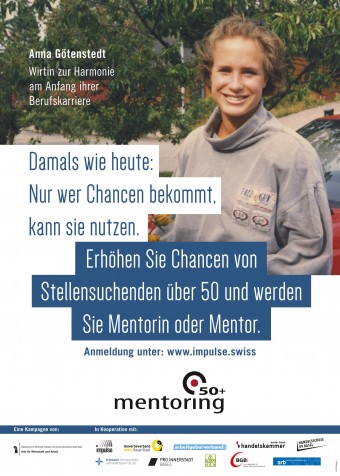 Das Foto zeigt eines der Plakate. Darauf ist Anna Götenstedt, Wirtin Restaurant zur Harmonie zu sehen. 